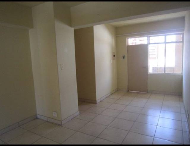 2 BEDROOM PROPERTY TO RENT IN ARCADIA